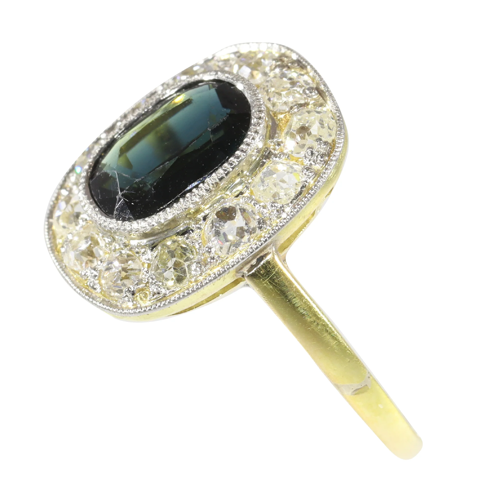 Old World Charm: a Belgian vintage ring for a timeless bond - Image 8