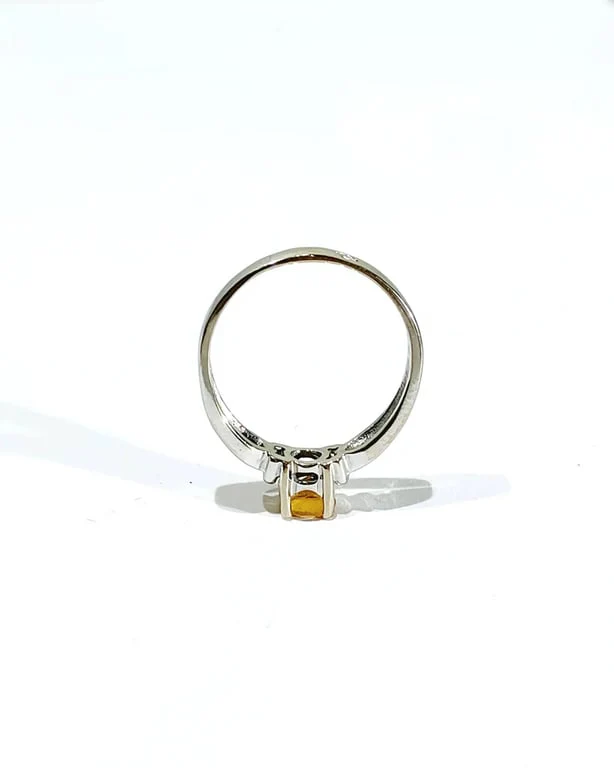 White Gold Ring, Diamonds and Citrine - Image 11