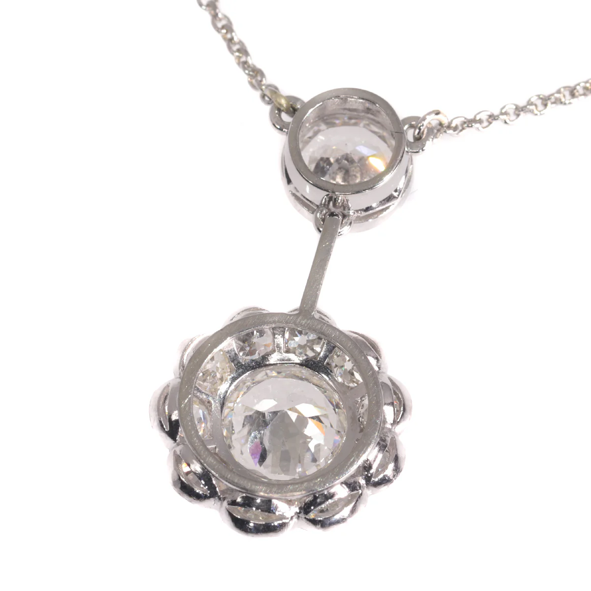 Rêverie Art Deco: Old-cut diamond pendant from the 1950s with an elegance of 4.27 ct - Image 11