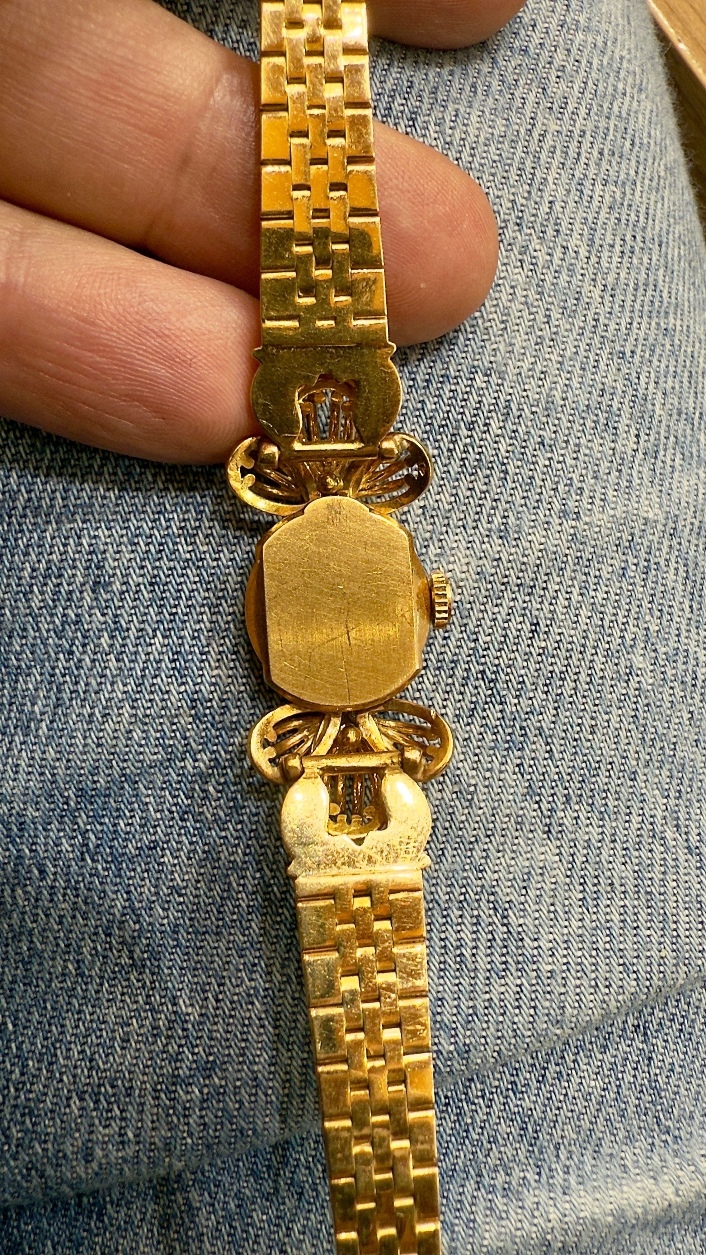 Vintage Omega women's watch in gold and diamonds - Image 4