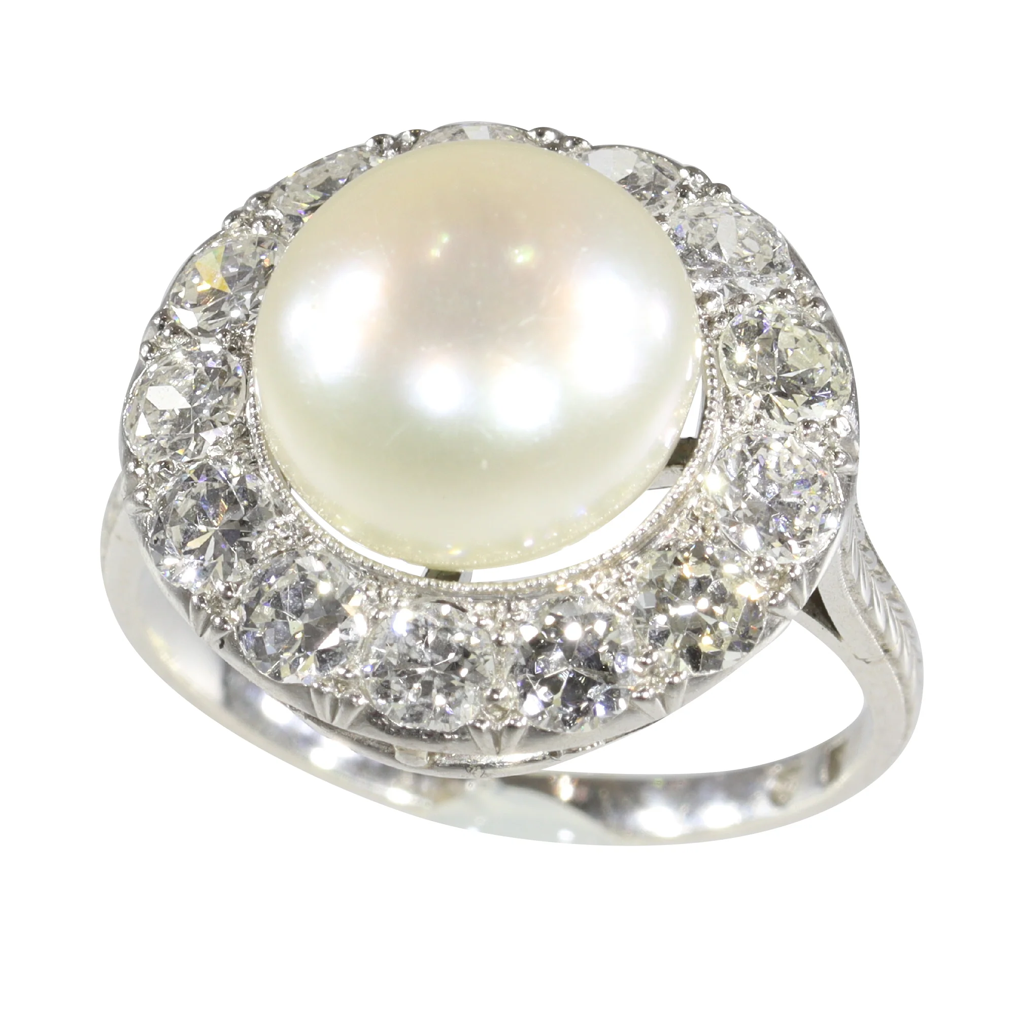 Jewel of the past: a diamond-set engagement ring from the 1930s - Image 10