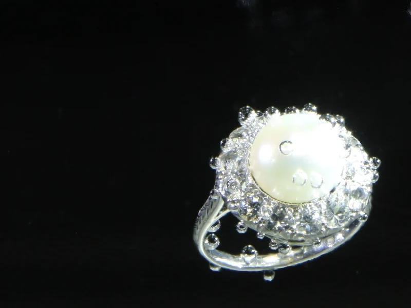 Jewel of the past: a diamond-set engagement ring from the 1930s - Image 5