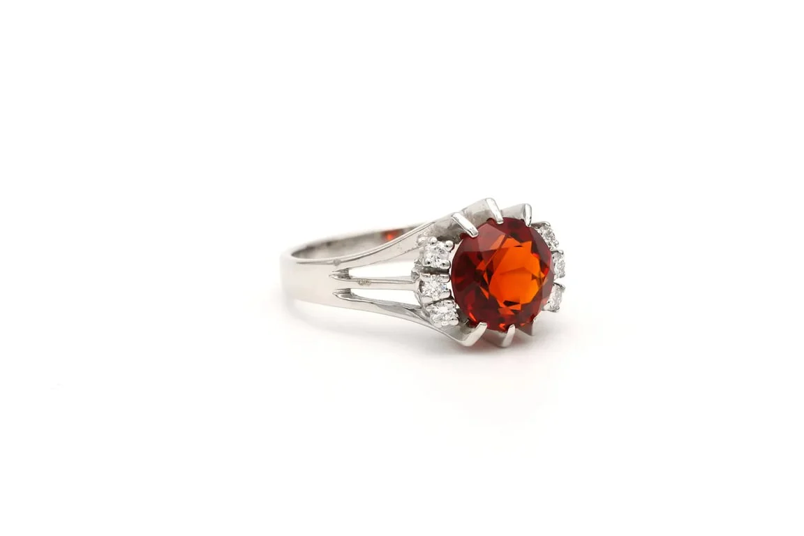 1970 ring in 18-carat white gold set with a citrine and diamonds - Image 3