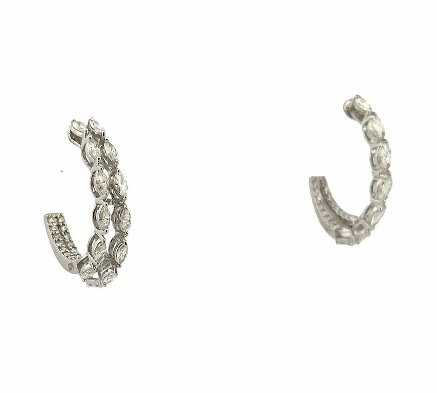 18-carat white gold hoop earrings with marquise diamonds - Image 3