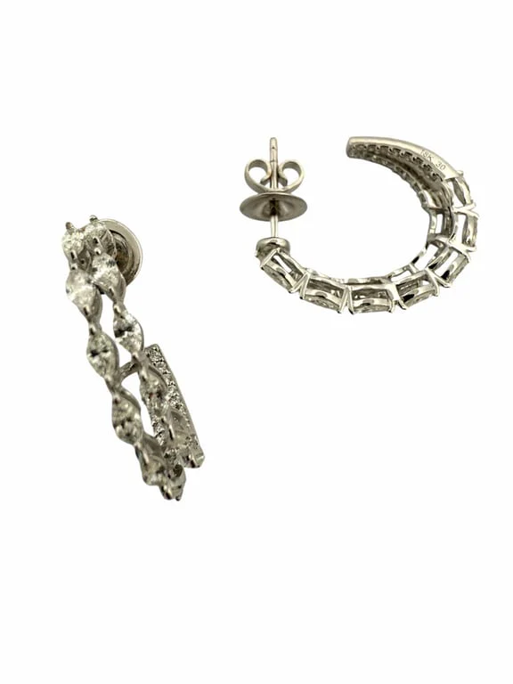 18-carat white gold hoop earrings with marquise diamonds - Image 4