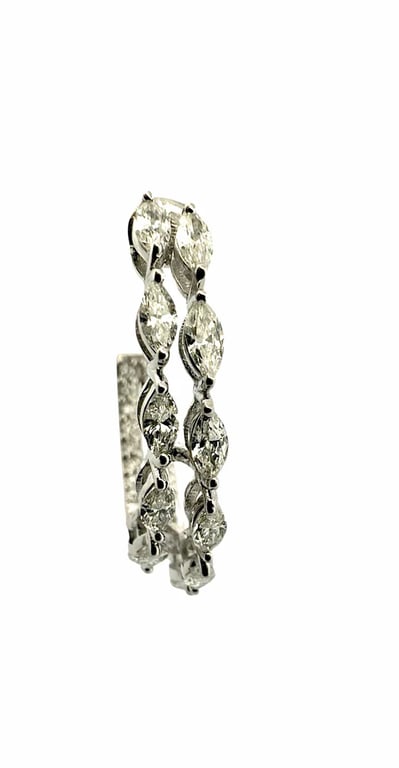 18-carat white gold hoop earrings with marquise diamonds - Image 8