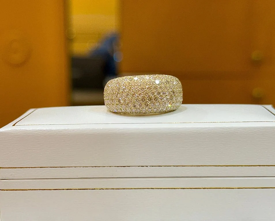 full diamond band ring in 18-carat yellow gold - Image 10