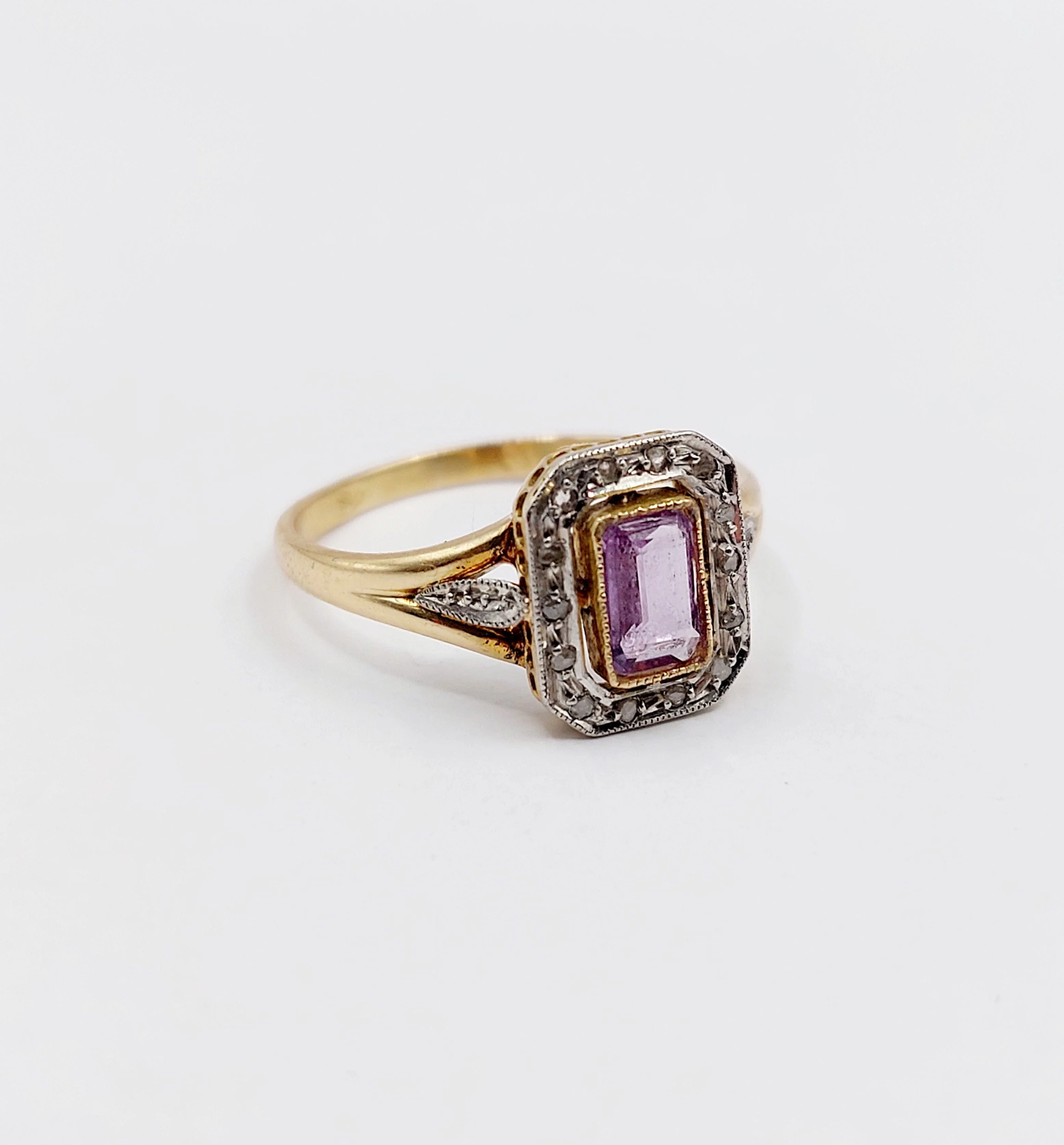 Pompadour ring in yellow gold, platinum, amethyst and rose-cut diamonds (circa 1910) - Image 4
