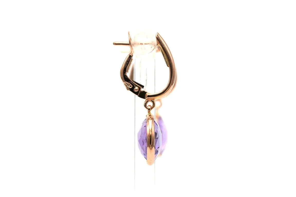 Contemporary earrings set with amethysts in 18-carat rose gold - Image 5