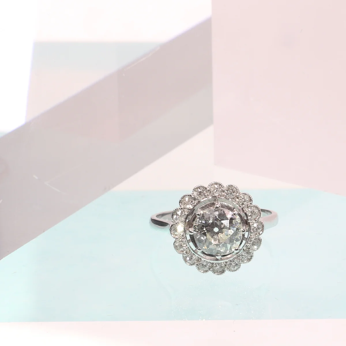 Liens eternal: the decorative diamond ring from the 1920s - Image 5