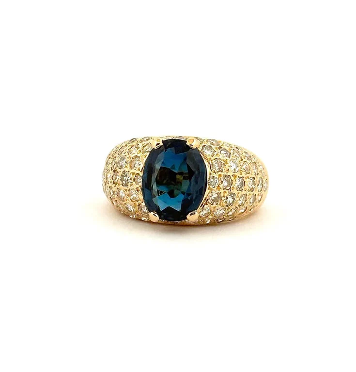 Prestige ring in 18-carat gold with diamonds and oval sapphire - Image 4