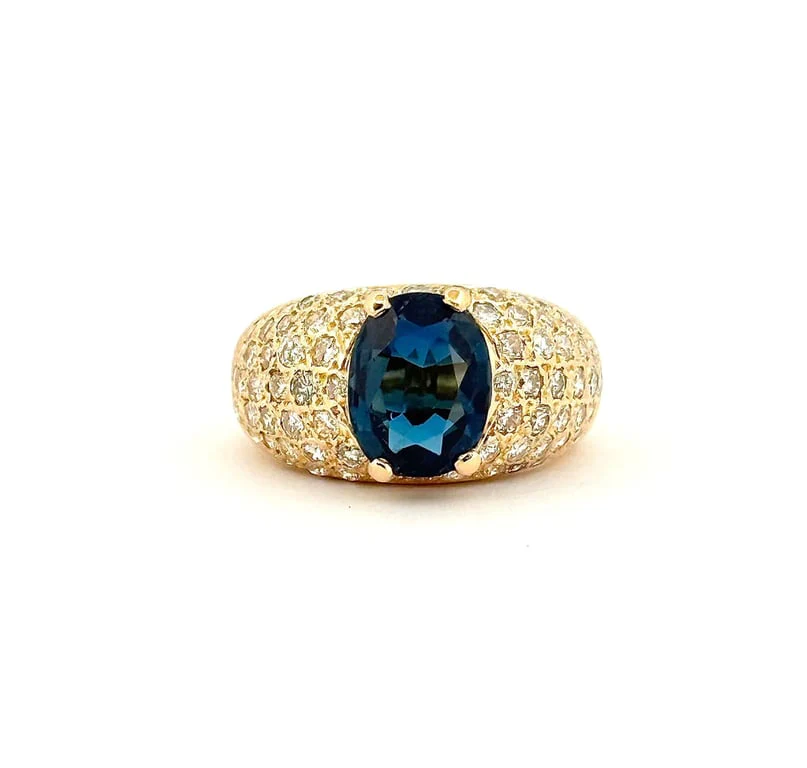 Prestige ring in 18-carat gold with diamonds and oval sapphire - Image 5