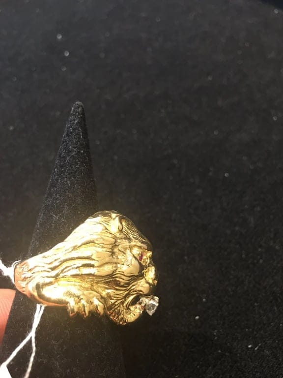 Gold Lion Ring Diamond Ruby - Image 9
