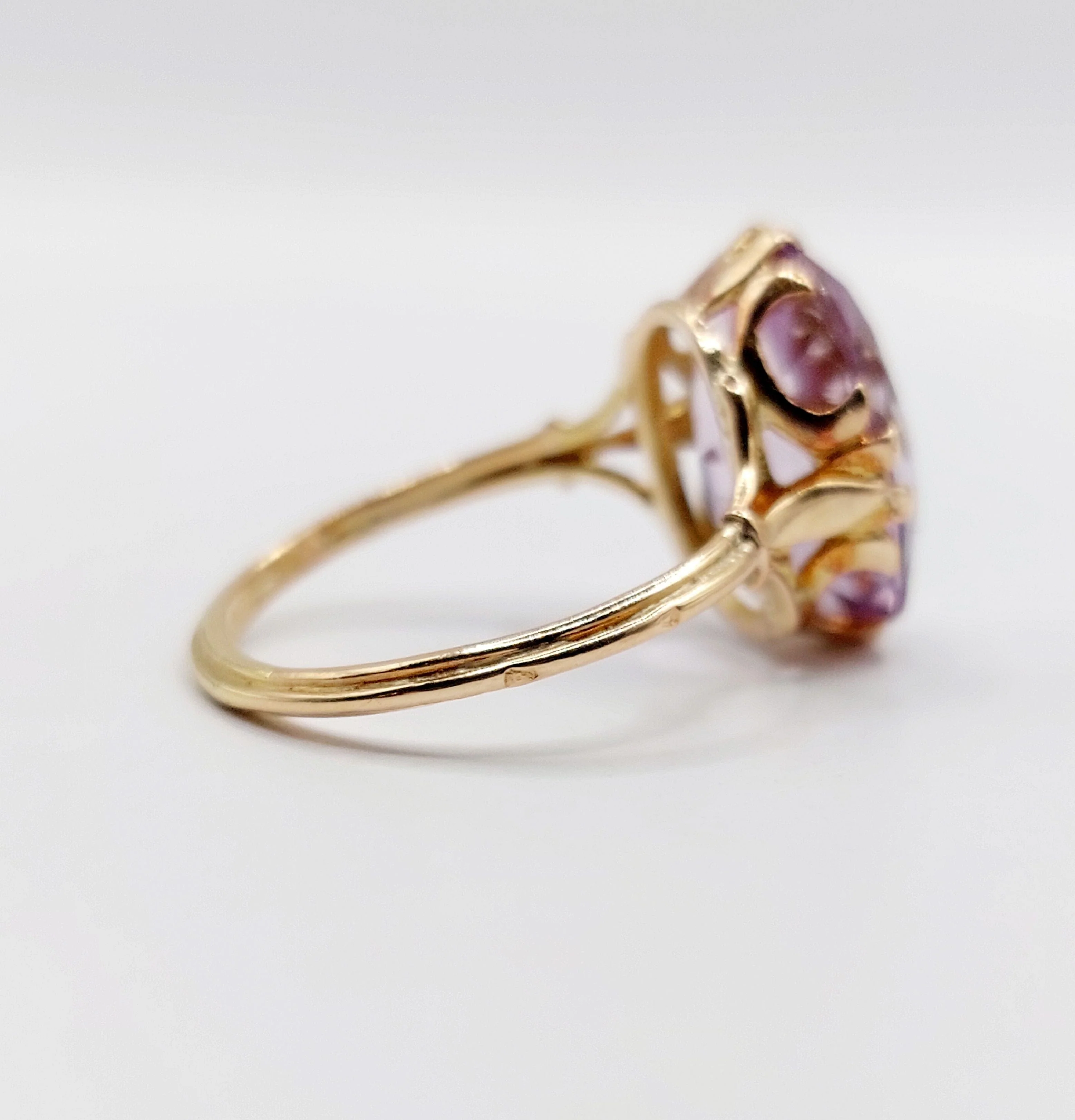 Rose gold amethyst cocktail ring (circa 1900) - Image 9