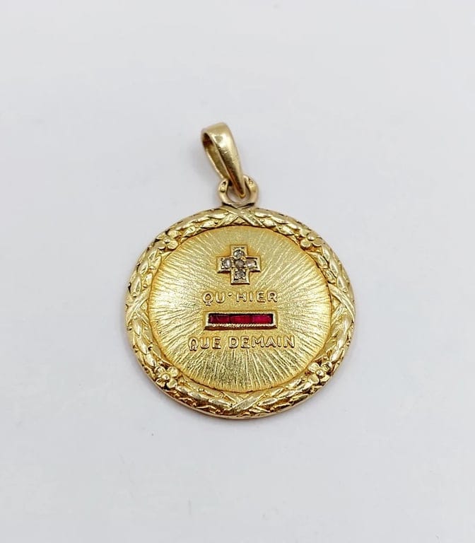 Augis - Love medal pendant 23 mm in 18k gold with diamond and ruby  - Image 8