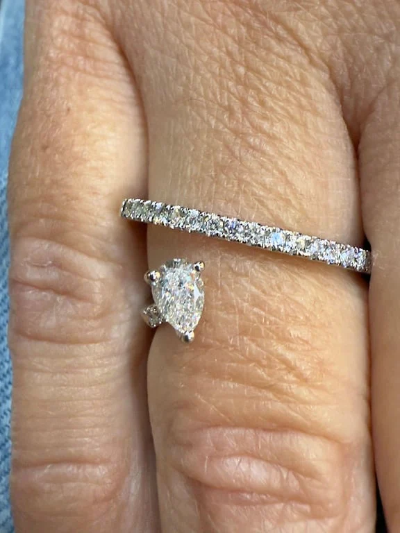 Creation ring in platinum and natural diamonds - Image 7