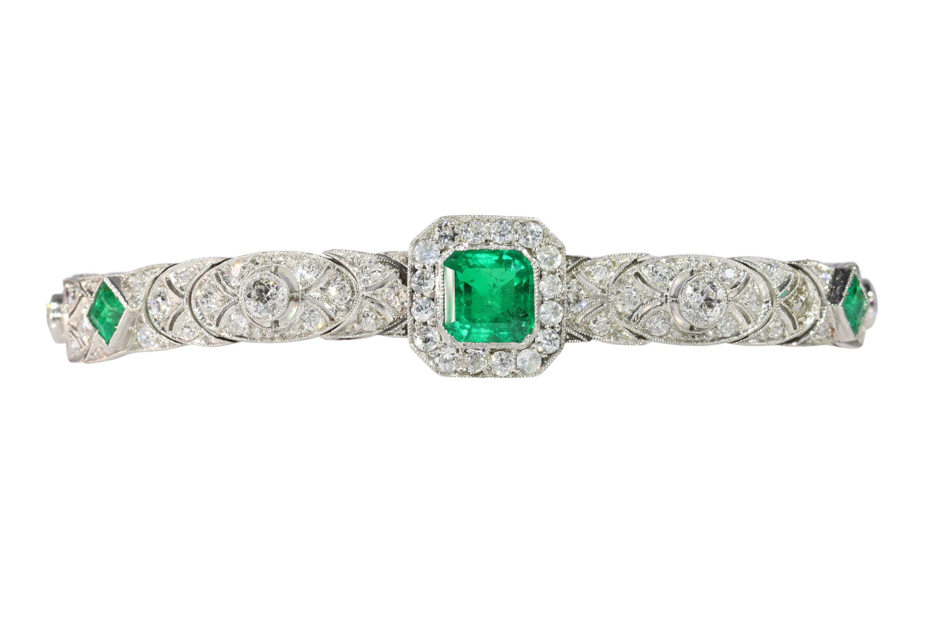 Vintage Luxury: Exquisite platinum bracelet Art Deco from the 1920s set with diamonds and emeralds - Image 10