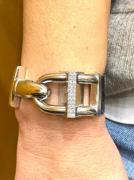 Van Cleef & Arpels Cadenas Watch in white gold and diamonds - Image 3