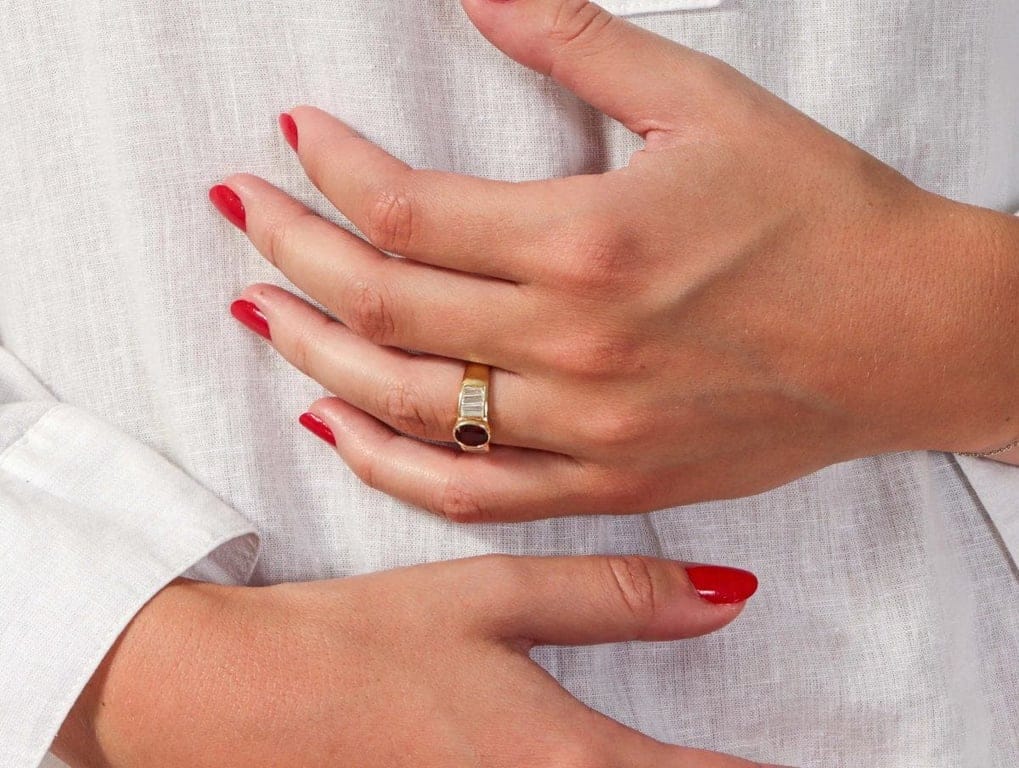 Yellow gold ring, Ruby and Diamonds - Image 6