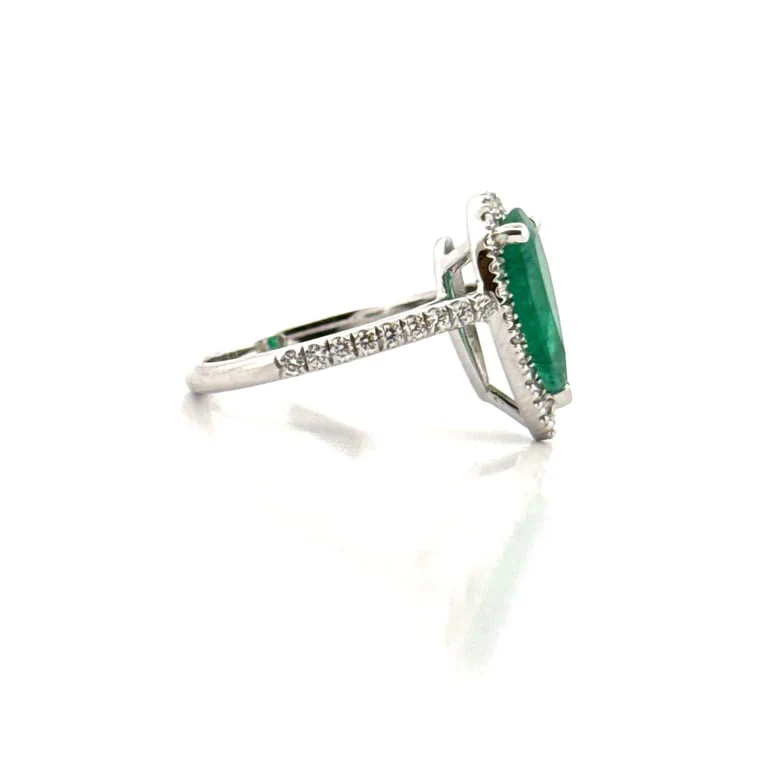 White gold ring, emerald and diamonds - Image 4