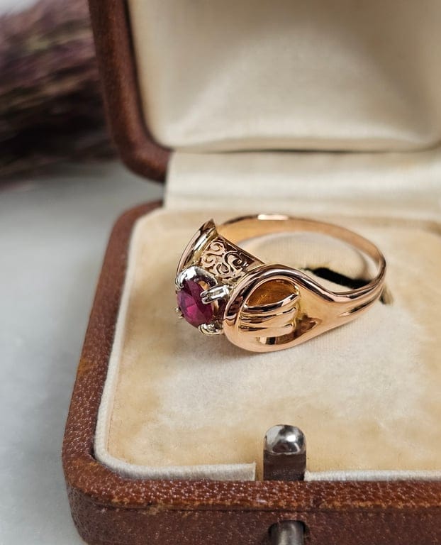 Composite ruby dome ring in 18-carat rose gold - Image 11