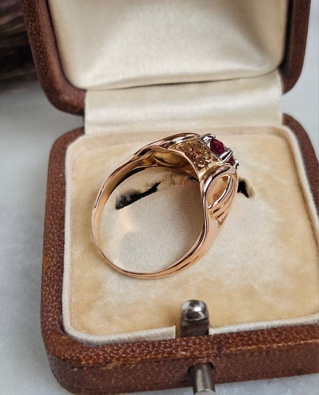 Composite ruby dome ring in 18-carat rose gold - Image 12
