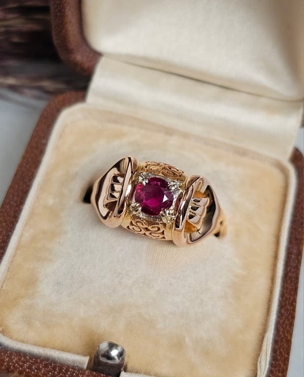 Composite ruby dome ring in 18-carat rose gold - Image 5