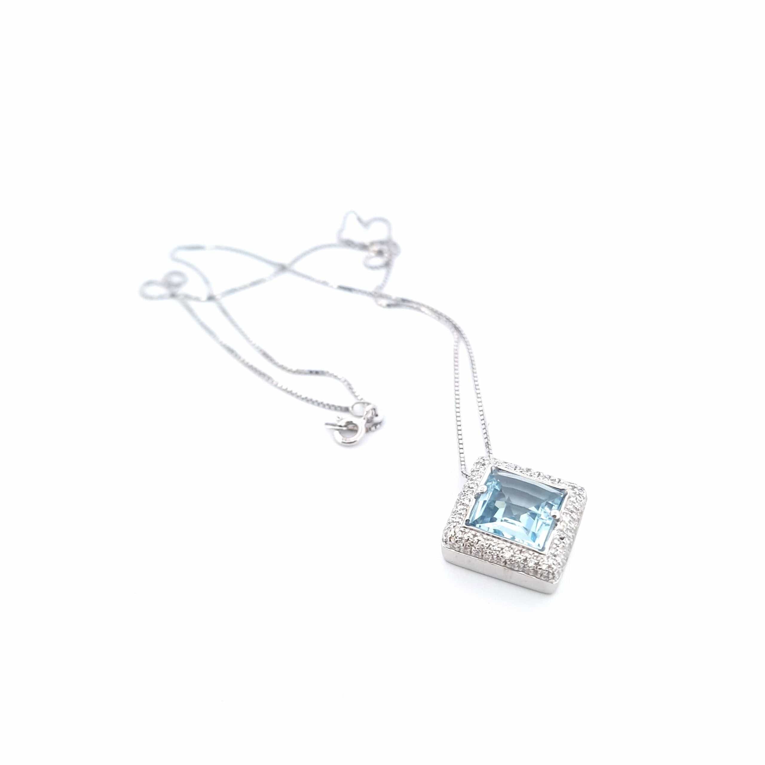 Necklace with 18K white gold pendant, blue topaz and diamonds - Image 5