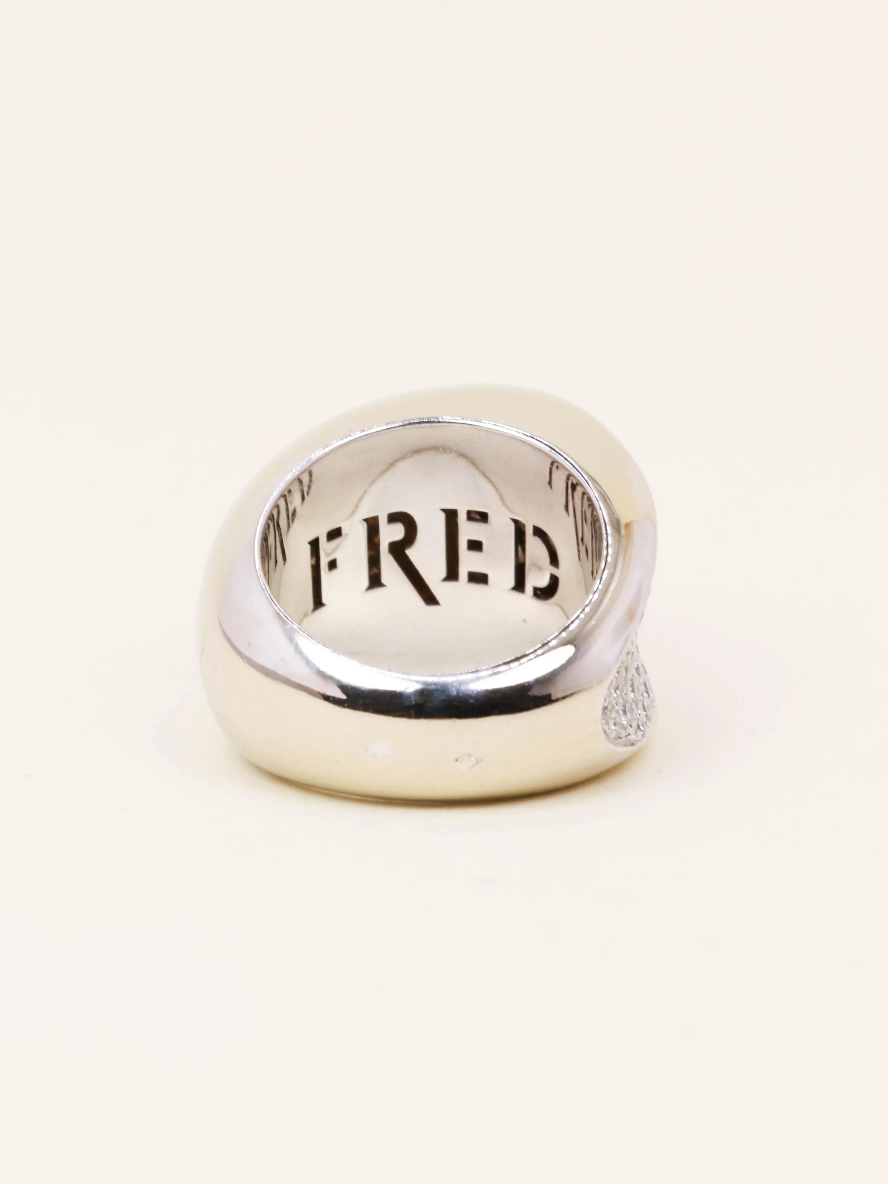 FRED Candy ring white gold diamonds - Image 7