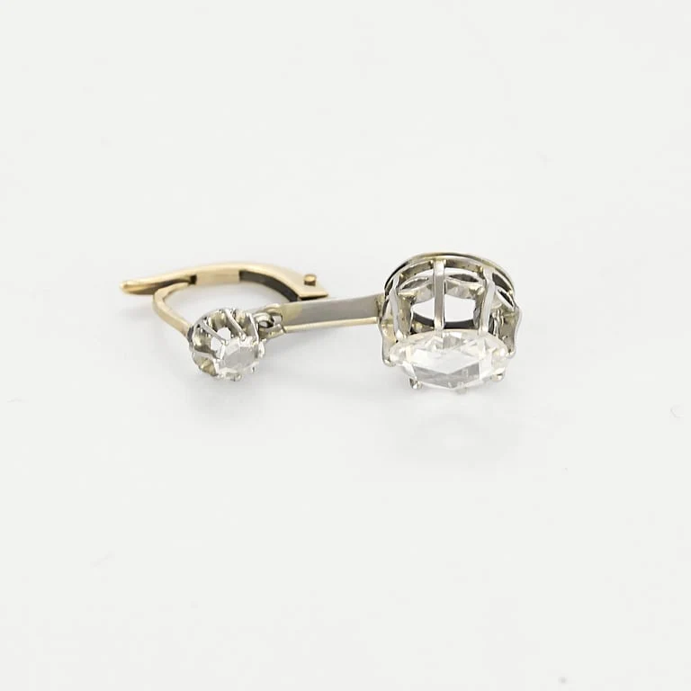 Pair of sleeper earrings in yellow gold and white gold, rose-cut diamonds - Image 3