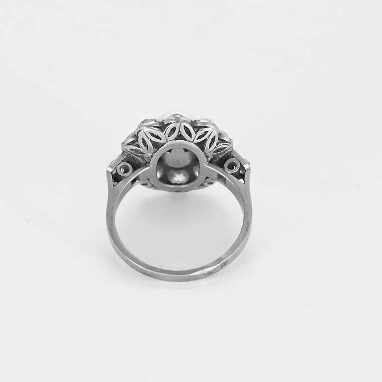 Rare Ring Daisy in platinum, fine pearl and diamonds - Image 6